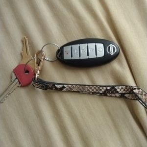 COPY - Snake skin key chain $28 one size + Free sc